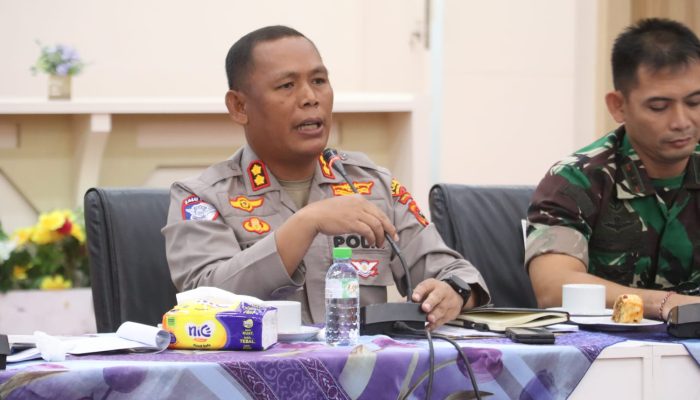 Kapolres Simalungun Hadiri Rapat Koordinasi Penyelesaian Sengketa Lahan TPL- Masyarakat Sihaporas