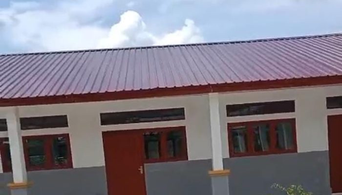 Revitalisasi Sekolah, Tingkatkan Semangat Belajar Anak-anak dan Guru  di SLB Simalungun