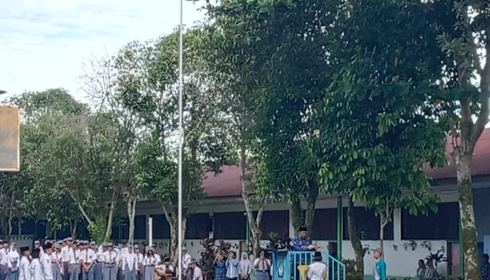 SMAN 5 Pematangsiantar Gelar Upacara Peringatan HSP ke-97