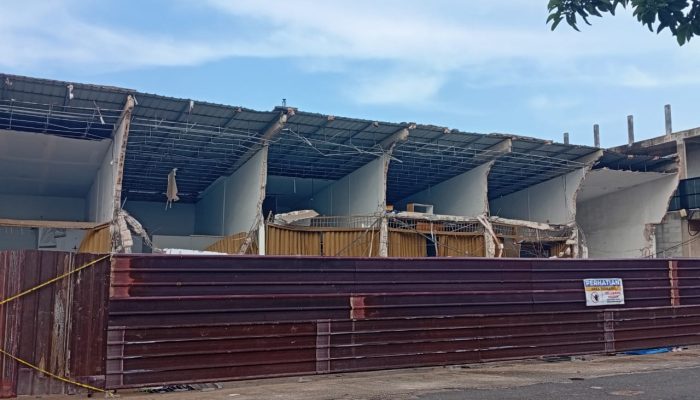 ‎Diduga Langgar UU Jasa Konstruksi, Tujuh Ruko di Devin Premier Ambruk: Pengembang Diperiksa Polisi ‎