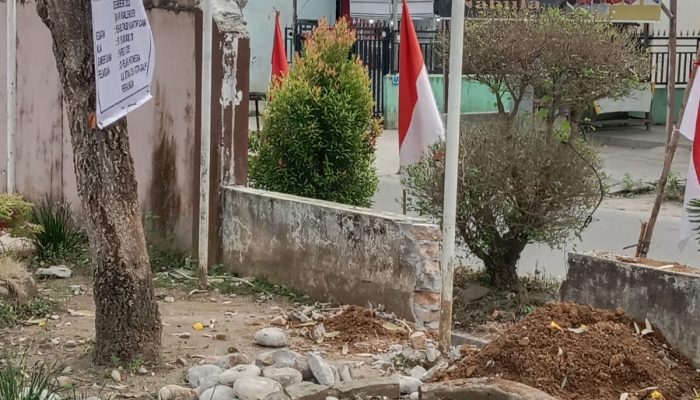 Rehab Kantor Camat Padang Hilir Tebingtinggi Berbiaya Rp 196 Juta Mulai Dikerjakan