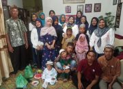 Owner RAS H Novri Ompusunggu Santuni Anak Yatim dan Lansia di Momen HUT ke-52 Tahun