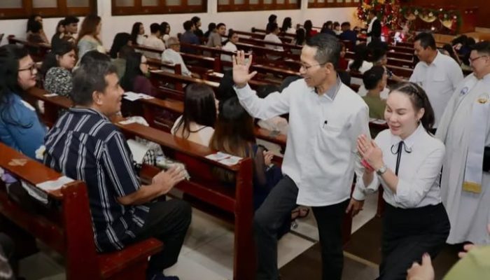 Pastikan Kenyamanan Umat Kristiani saat Malam Natal, Amsakar-Li Claudia dan Aparat Tinjau Gereja di Kota Batam