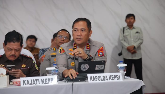 KAPOLDA KEPRI HADIRI RAKOR FORKOPIMDA BAHAS PENGAMANAN NATARU DAN STABILITAS PANGAN