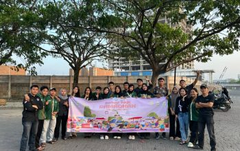 HMJ IKOR UNIMED Berbagi Takjil di Bulan Ramadhan, Wujud Kepedulian Sosial Mahasiswa