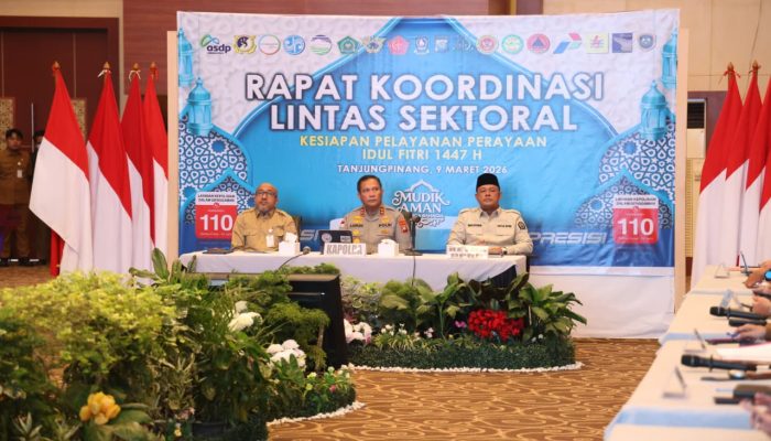 KAPOLDA KEPRI PIMPIN RAKOR LINSEK OPS KETUPAT SELIGI 2026, PERKUAT SINERGI PENGAMANAN MUDIK IDUL FITRI 1447 H