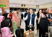 Dini Hari Pantau Arus Mudik, Amsakar-Li Claudia Ingatkan Perjalanan Aman Menuju Kampung Halaman