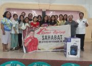 H Novri Ompusunggu Serahkan Bantuan Speaker Bluetooth kepada Pengurus Anak Sekolah Minggu GKPS Bane 