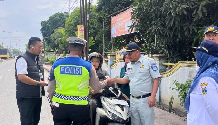 Polres Tebing Tinggi Operasi Gabungan Sosialisasi Pajak Kendaraan