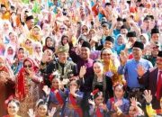 Amsakar-Li Claudia Menari Zapin Ngenang Bersama 5.120 Pelajar Memeriahkan Hardiknas 2026