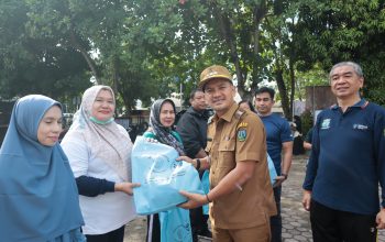 GENCARKAN GERMAS DAN PERCEPATAN PENANGGULANGAN PENYAKIT MENULAR, PEMKO TEBING TINGGI LUNCURKAN INOVASI “PINTU RADIASI” UNTUK PERCEPAT DETEKSI TBC