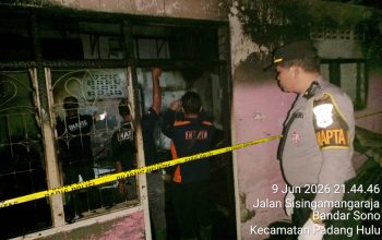 Tiga Unit Rumah Permanen Hangus Terbakar, Polres Tebingtinggi Lakukan Identifikasi