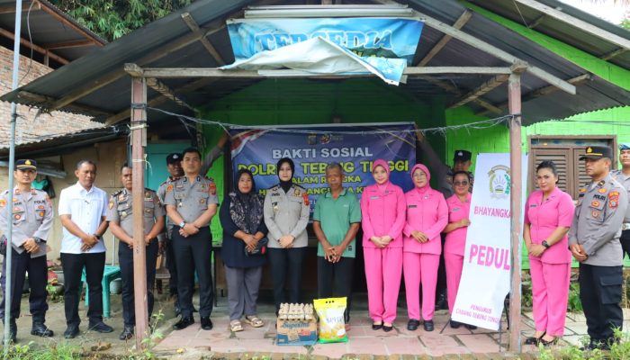 Kapolres Tebing Tinggi Pimpin Bakti Sosial dalam Rangka HUT Bhayangkara ke 80