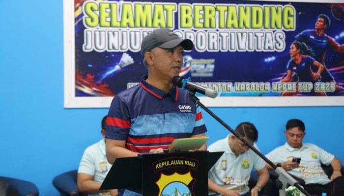 POLDA KEPRI TUTUP TURNAMEN BULU TANGKIS DALAM RANGKA HARI BHAYANGKARA KE-80 TAHUN 2026