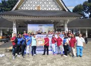 RATUSAN PESERTA MERIAHKAN NOBAR PIALA DUNIA DILANJUT SENAM SEHAT BERSAMA DINAS PARIWISATA DAN KORMI KOTA PEMATANGSIANTAR