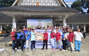 RATUSAN PESERTA MERIAHKAN NOBAR PIALA DUNIA DILANJUT SENAM SEHAT BERSAMA DINAS PARIWISATA DAN KORMI KOTA PEMATANGSIANTAR
