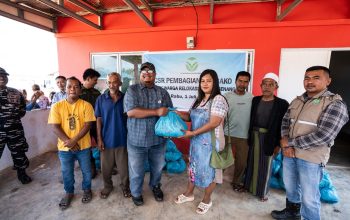 Program Tanjung Sauh Peduli Terus Berjalan, PT Batamraya Sukses Perkasa Kembali Gelar Pembagian Sembako untuk Warga Relokasi Pulau Ngenang