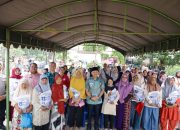 PASTIKAN TEPAT SASARAN, WALI KOTA TEBING TINGGI TINJAU PENYALURAN BANTUAN BERAS TAHAP PERTAMA 