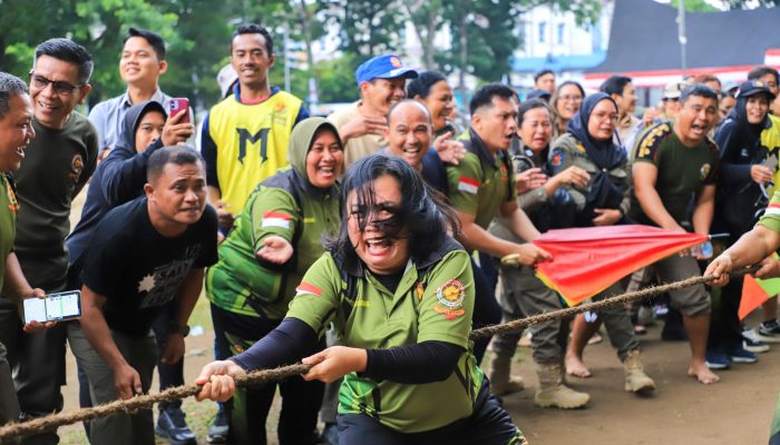 Makin Seru! Balap Karung dan Egrang Meriahkan HUT ke-81 RI di Pematangsiantar