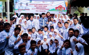 PERINGATI HIM, WALI KOTA TEBING TINGGI AJAK PELAJAR BUDAYAKAN MENABUNG SEJAK DINI