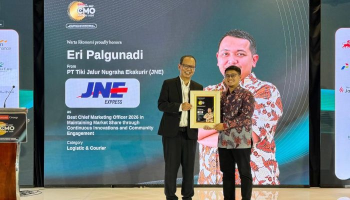Eri Palgunadi Raih Penghargaan Best Chief Marketing Officer (CMO) Award 2026