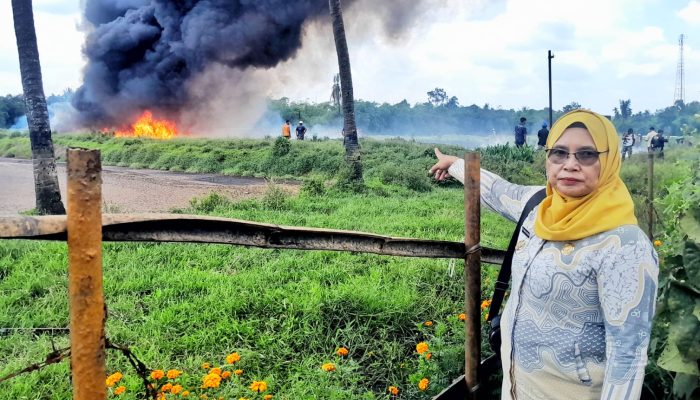 BPBD Simalungun Bantu Padamkan Kebakaran Kolam Limbah PKS PTPN IV Kebun Dolok Ilir
