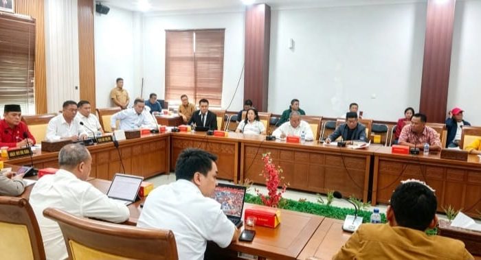 RDPU Komisi I DPRD Batam Tegaskan Kavling Blok 82 Milik Hotbinar Malau, Pembangunan Diminta Dihentikan