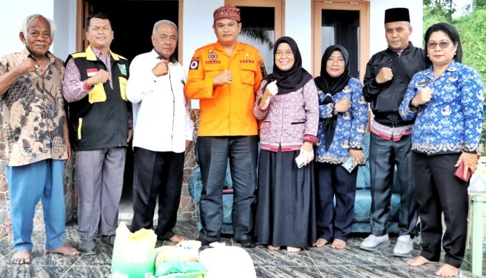 Pemkab Simalungun Salurkan Bantuan bagi Korban Angin Puting Beliung di Nagori Karang Rejo