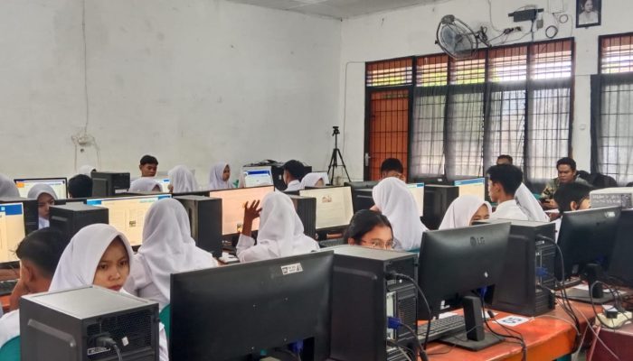 345 Siswa SMAN 1 Dolok Batunanggar Ikuti TKA